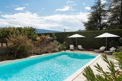 Image de Joli gîte de 2 chambres avec une vue imprenable