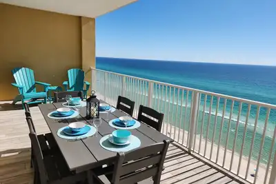 Image de Beachfront Luxury * Five Star Reviews 2br / 2ba-Free Beach Service-Extra Lg Balcony