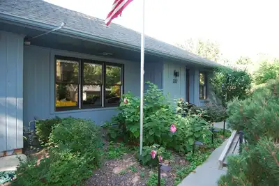 Image de Bungalow contemporain de South Lincoln