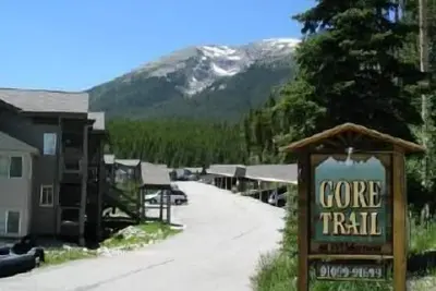 Image de Le Moose Roost. . . Gore Trail Condo (accès Internet gratuit)