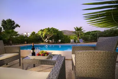Image de Iakinthi Villa, une accueillante villa de 3 chambres, 600 mètres de la plage de sable