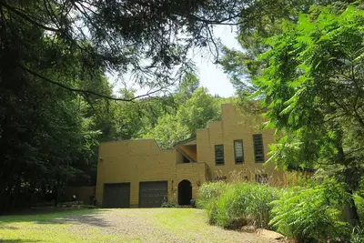 Image de Une grande évasion; isolée mais proche de tout - maison contemporaine, vue sur la montagne