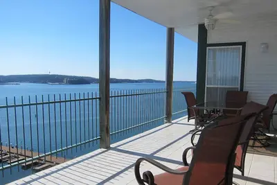 Image de Condo Waterfront avec vue imprenable