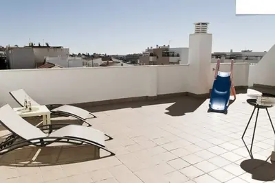 Image de Penthouse Beach Pool Ac Wifi Bbq 2br Wifi