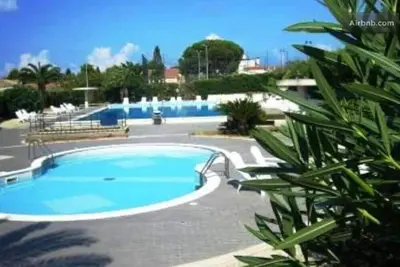 Image de Maison \/ Villa - Cefalumaison Avec Jardin