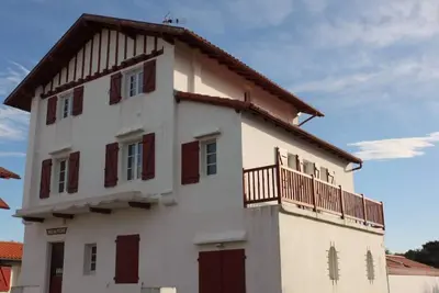 Image de Bel appartement dans maison basque