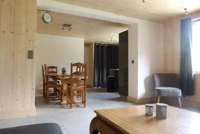 Image de Bel appartement  avec terrasse et jardin