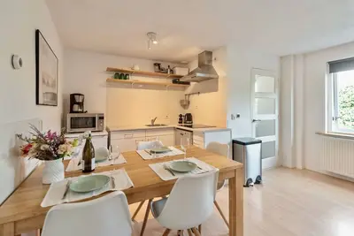 Image de Agréable Maison Familiale (parking Gratuit)