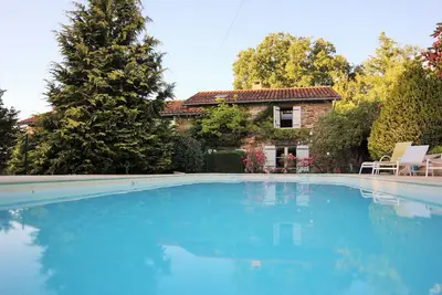 Image de Maison de charme - 8 pers - piscine privative chauffée - sauna