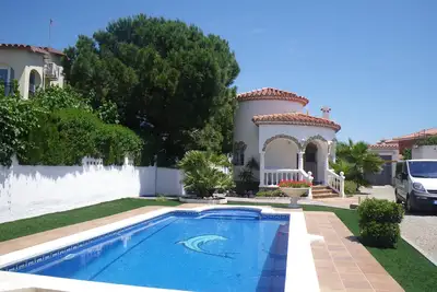 Image de Beautiful villa with private pool in Miami Playa.