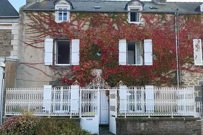 Image de Maison ancienne de caractère avec jardin