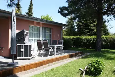 Image de Près de la maison de plage pour 2 à 4 personnes sur un grand terrain, endroit calme.