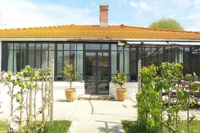 Image de Maison Tres ENSOLEILLÉE Avec Piscine