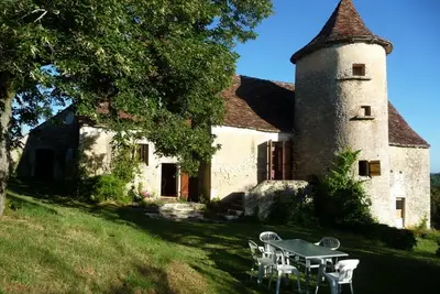 Image de Manoir du 16ème siècle avec piscine privée
