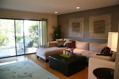 Image de Retraite contemporaine chic au coeur de South Palm Desert