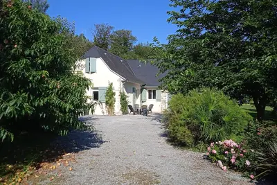 Gîte Abérou - A l'orée du bois
