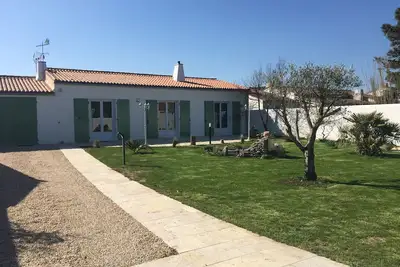 Image de Maison rétaise, pleine de charme à 150 mètres de la mer