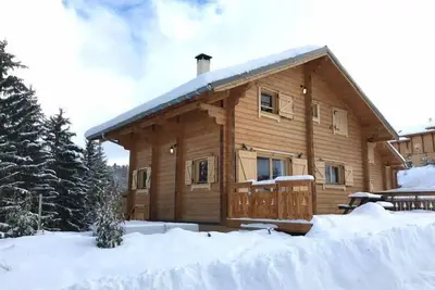 Image de Chalet 110m2 Pied Des Pistes, Jacuzzi Exterieur, Garage, 12-14 Pers Wifi Jeux