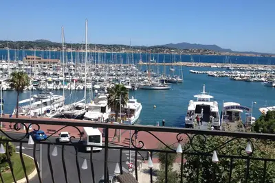 Image de Appt 2\/3pers sur le Port de Bandol grande terrasse vue mer