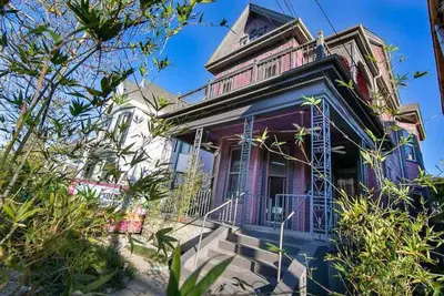 Image de Claiborne Creole Victorian Mansion, près du quartier français, parfait pour les groupes