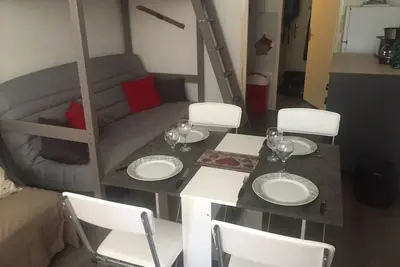 Image de 5-person studio with balcony, breathtaking view of the valley, at the foot of the slopes.