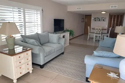 Image de Easy Access Oceanfront Condo - Accès facile pour les personnes âgées! ! ! !