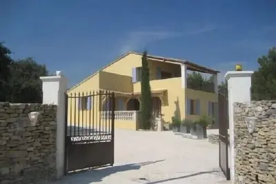 Image de Villa dans un cadre magnifique avec vue, très calme. Grande propriété clôturé