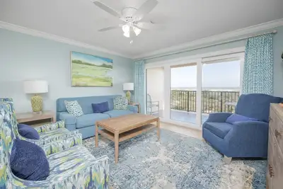 Image de Sea Place 11205, 2 chambres, face à la plage, piscine, tennis, WiFi, 6 couchages