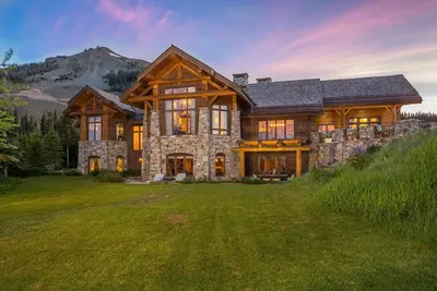 Image de Moonlight Estate! Maison luxueuse, emplacement de prestige, vacances inoubliables!