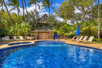 Image de Une oasis tropicale dans la zone de villégiature de classe mondiale de Poipu **** Renos En Mai 2019 ****