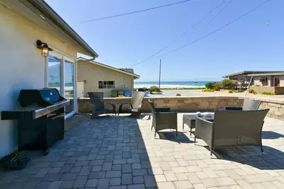 Image de Fabuleux Beach House 3 chambres avec vue sur l'océan!