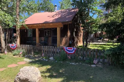 Image de Historique Chalet de charme au coeur de Grand Lake