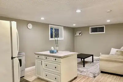 Image de Confortable et convivial! Tuyau de bidet dans les toilettes!