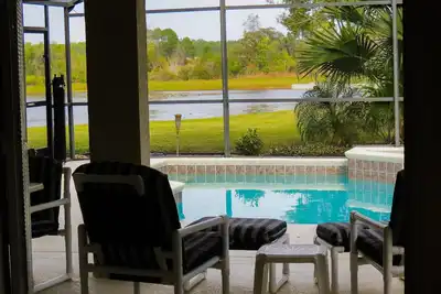 Image de Cranberry Palms - Villa Premium sur le lac à Orange Tree-10-15 minutes de Disney