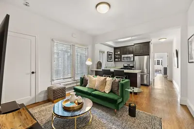 Image de Meublé Moderne 2br à Nob Hill