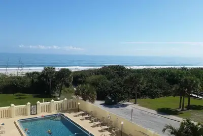 Image de Grand Condo Avant OCÉAN, Vue Imprenable Sur L’OCÉAN Et Le Soleil - 28 jour