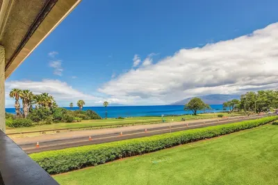 Image de ! ! Condo Deluxe Ocean View :: COMPLÈTEMENT REMODÉ :: 2 King Suites, 6 Personnes! !