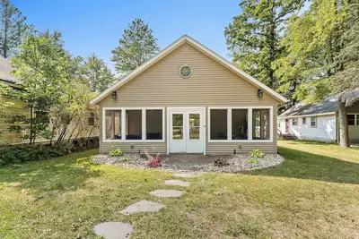 Image de Sunset Beach House-Lakefront \/ Plage privée \/ Dock-S. Haven \/ Saugatuck * RÉSERVER 2019 *