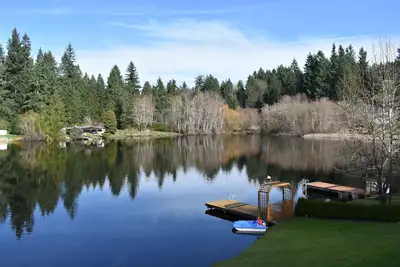 Image de Détendez-vous sur le lac à Gig Harbor