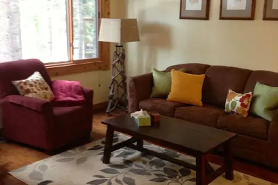 Image de Rénové Northstar Ski In / Ski hors Condo - Meilleur Lieu de sentiers de ski