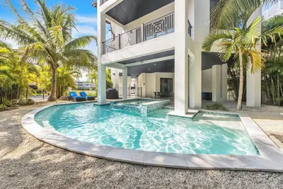 Image de Gulf Horizons - Sept Chambres Maison, Couchages 18