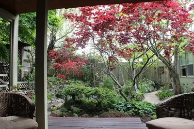 Image de Retraite Garden Retreat idéalement situé entre Sfo et Sf