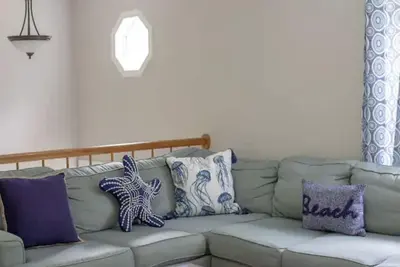 Image de Charmante maison Bonnet Shores Beach - Idéal pour les familles, accès à une plage privée