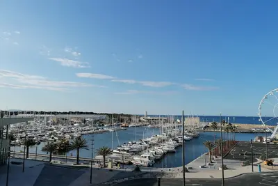 Image de F2 Vue Port Et Mer, 20 Metres Plage