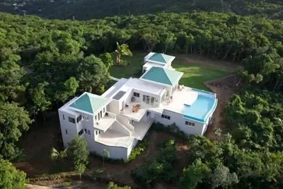 Langarra: Contemporain, domaine vierge avec 2 plages privées, vue sans fin