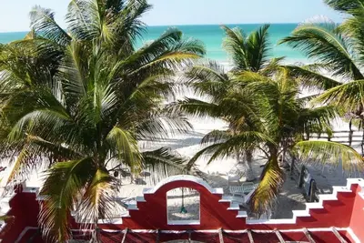 Image de Penthouse 1 chambre en front de mer pour 4 personnes, Wifi, terrasse sur la plage, balcon,