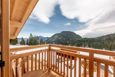Image de Appartement de vacances \"Oberprünst Hof - St. Luis\" dans un châlet confortable avec jardin et Wi-Fi