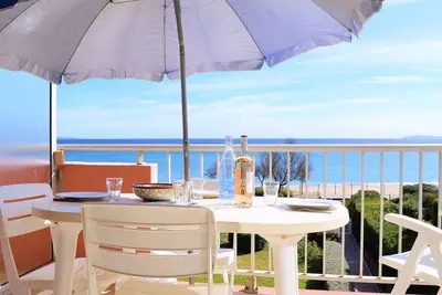 Image de Studio au bord de l'eau avec terrasse et ménage inclus