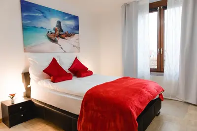 Image de Appartement de luxe entre Cologne et Bonn, navette pour l'aéroport et le parc des expositions