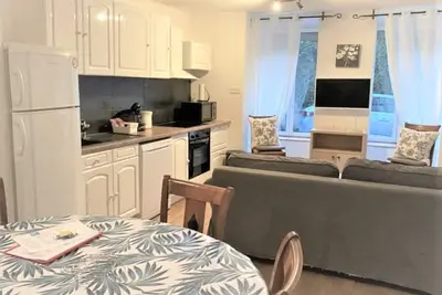 Image de Beau T3 centre de Luchon 2 chambres - Idéal famille - tarif spécial cures